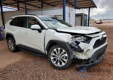 2021 Toyota Rav4 Xle Premium z USA, uszkodzony, nr VIN 2T3A1RFV7MW227275